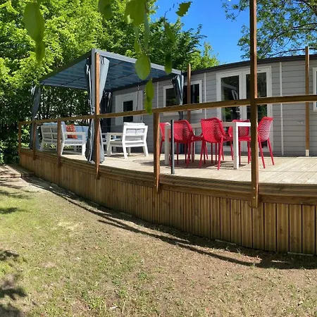 Camping Les Bord Du Leman Sciez